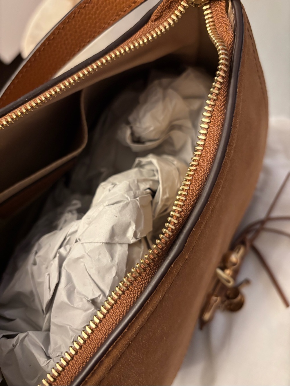 See By Chloe Cognac Leather & Suede Shoulder Bag with Gold Ring - Picture 4 of 7